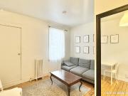 2 208 Clarence St Ottawa, Ontario K1N 5R1 COZY 1 BEDROOM...