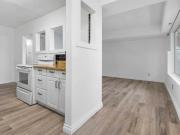 2, 2415 14A Street SW, Calgary, AB T2T 3X4 Condo For...