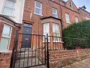 2, 33 Sandhurst Drive