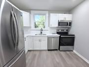 $2,350 / 3 br / 1 ba / 20 west 4th st #upper