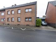 2 3 Familienhaus mit großem Grundstück am Rhein