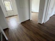 2 3 Zimmer Wohnung mit großem Wohnzimmer und Balkon im...