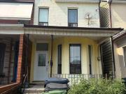 2 40 Gordon Street, Toronto, ON, M6K 2G5 house for lease...