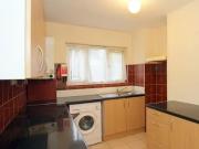 2, 4 Crossfields, Loughton, IG10 3PY, United Kingdom | 3...