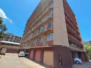 2.5 Bedroom Apartment in Arcadia