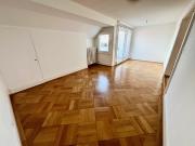 2.5 PIECES AU COEUR DE LUTRY AVEC BALCON