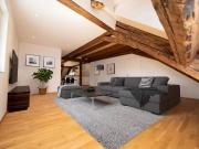 2.5 Zimmer, 156 m², 4. Stock