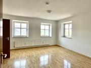 2,5 Zimmer 70 m² 900 € Kaltmiete Wohnungen in Augsburg /.