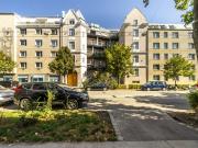 2,5 Zimmer Altbauwohnung mit Loggia & guter Anbindung /...