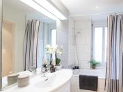 2.5 ZIMMER APARTMENT MIT BALKON