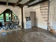 2,5 Zimmer Maisonette Wohnung, Fußbodenheizung, Dachboden