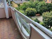 2,5 Zimmer Wohnung mit großem Balkon und...