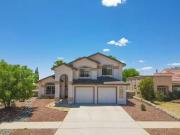 $2,750 4 Bedroom 2.5 Bathroom House In El Paso With Pool 91.