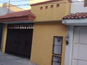 $2,790,000 CASA con 4 Recámaras y 4 Baños en Col. Las...