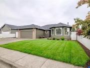 $2,795 3 Bedroom 2 Bathroom House In Rentm With Great...