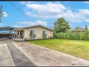 2 Abbott Street, MOE, VIC 3825 House for Rent