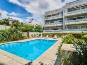 2 amb en duplex. Terraza propia/ cochera fija/ amenities