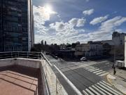 2 AMB TIPO CASA AL FRENTE CON BALCON Y TERRAZA USO...