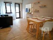 2 AMBIENTES A LA CALLE CON BALCON