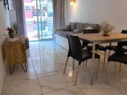 2 AMBIENTES A LA CALLE CON BALCON SALIENTE ARENALES 2463