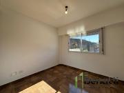 2 ambientes con balcón y ascensor