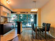 2 AMPLIOS AMBIENTES, TODA LUZ, AMINITIES Y COCHERA