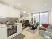 2 bed 1st Floor Flat to rent in Bermondsey Southwark,...