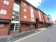 2 bed 1st Floor Flat to rent in Birmingham West...