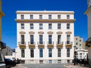 2 bed 1st Floor Flat to rent in Brighton And Hove East...