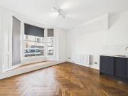 2 bed 1st Floor Flat to rent in Brighton And Hove East...