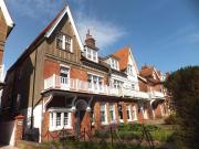2 bed 1st Floor Flat to rent in Brighton And Hove East...