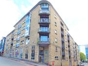 2 bed 1st Floor Flat to rent in Bristol, BS2, from The...