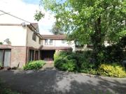 2 bed 1st Floor Flat to rent in Bristol Gloucestershire,...