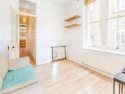 2 bed 1st Floor Flat to rent in Camden Town Camden, N19,...