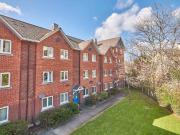 2 bed 1st Floor Flat to rent in Exeter Devon, EX4, from...