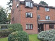 2 bed 1st Floor Flat to rent in Headley Heath...