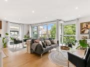2 bed 1st Floor Flat to rent in Islington, N1, from...