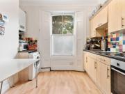 2 bed 1st Floor Flat to rent in Islington, N1, from...
