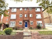 2 bed 1st Floor Flat to rent in London Camden, N19, from... 2 bed 1st Floor Flat to rent in London Camden, N19, from...