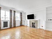 2 bed 1st Floor Flat to rent in London Camden, NW1, from...