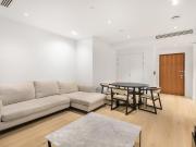 2 bed 1st Floor Flat to rent in London City Of London,...