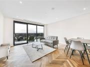 2 bed 1st Floor Flat to rent in London Hammersmith And...