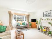 2 bed 1st Floor Flat to rent in London Lambeth, SW16,...
