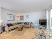 2 bed 1st Floor Flat to rent in London Southwark, SE16,...