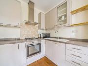 2 bed 1st Floor Flat to rent in London Southwark, SW9,...