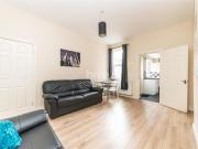 2 bed 1st Floor Flat to rent in Newcastle Upon Tyne And...