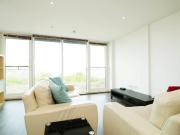 2 bed 1st Floor Flat to rent in Penarth South Glamorgan,...