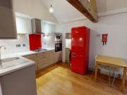 2 bed 1st Floor Flat to rent in Plymouth Devon, PL4,...