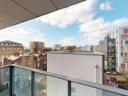 2 bed 1st Floor Flat to rent in Poplar Tower Hamlets,...