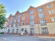 2 bed 1st Floor Flat to rent in Portsmouth Hampshire,...